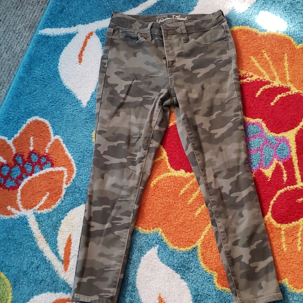 Camo Skinny Jeans